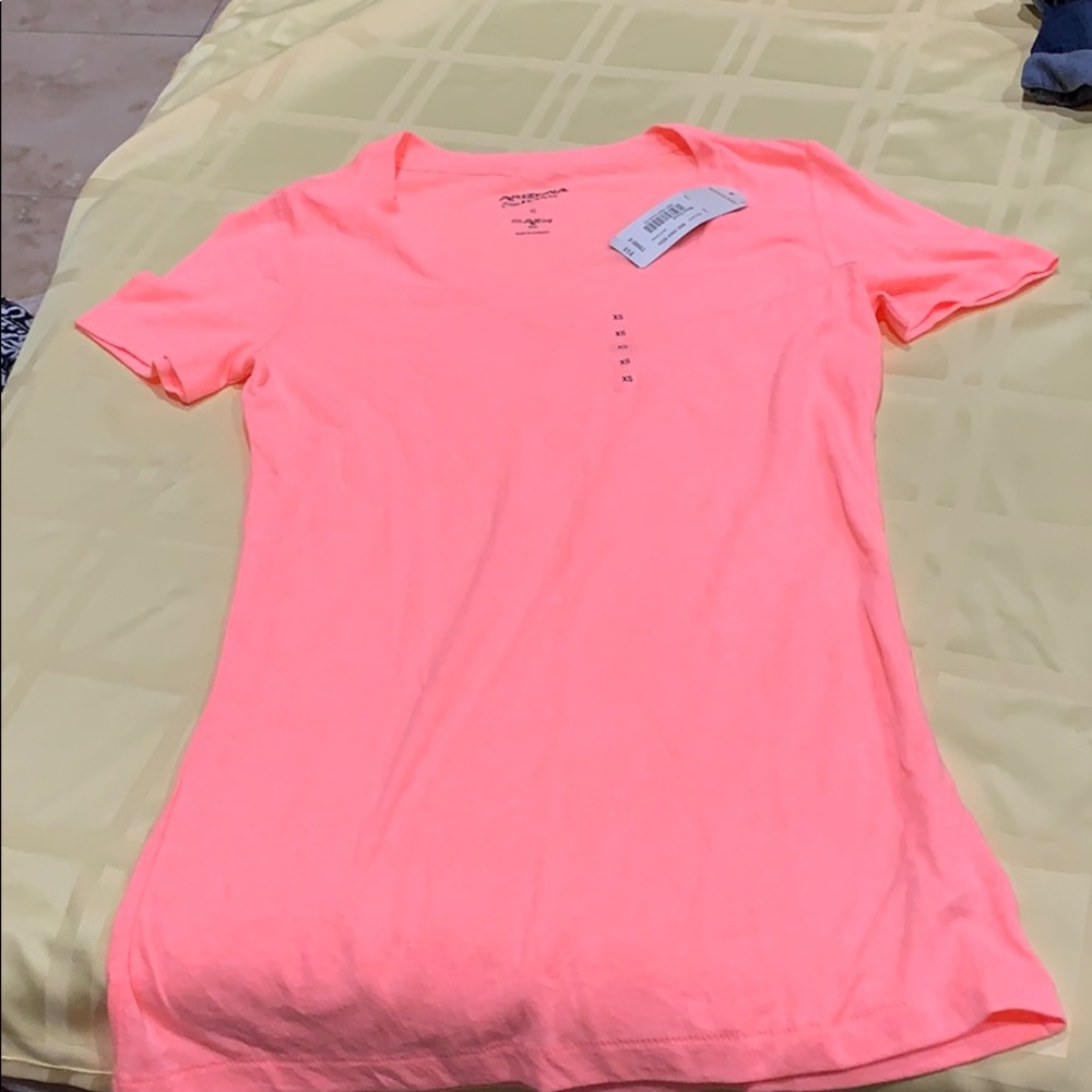 Arizona jean neon pink shirt